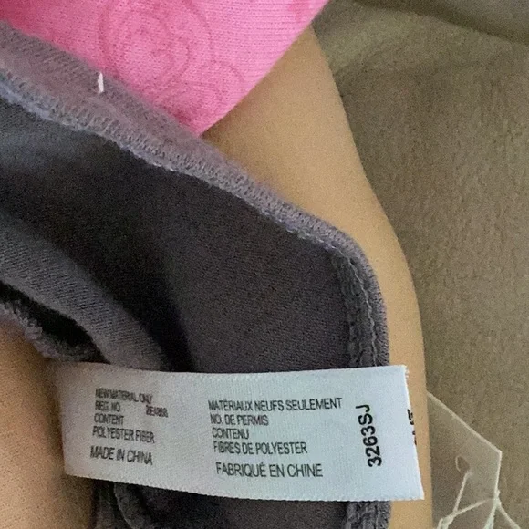 American Girl Doll in Blue Box with Red Band - Picture 7 of 10